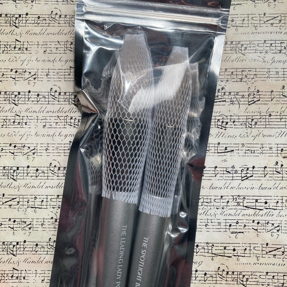 Belle en Argent Brush Duo - Picture 2 of 2